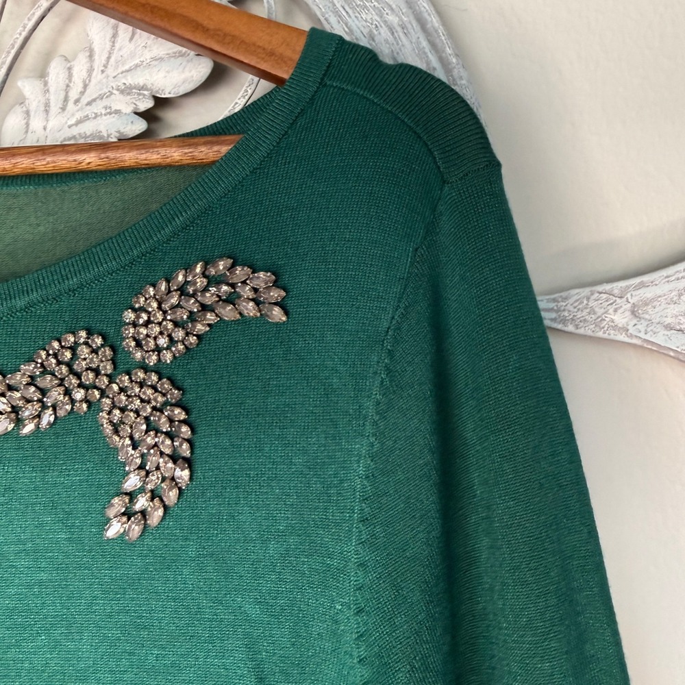 Charter Club Green Layered Look Sweater Rhinestone Embellished Womens Medium EUC - Picture 3 of 9